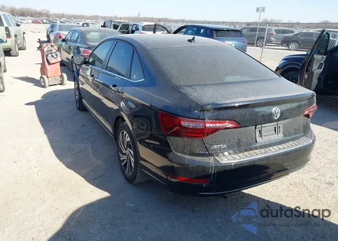 2021 Volkswagen Jetta 1.4T Sel z USA, uszkodzony, nr VIN 3VWE57BU5MM096286